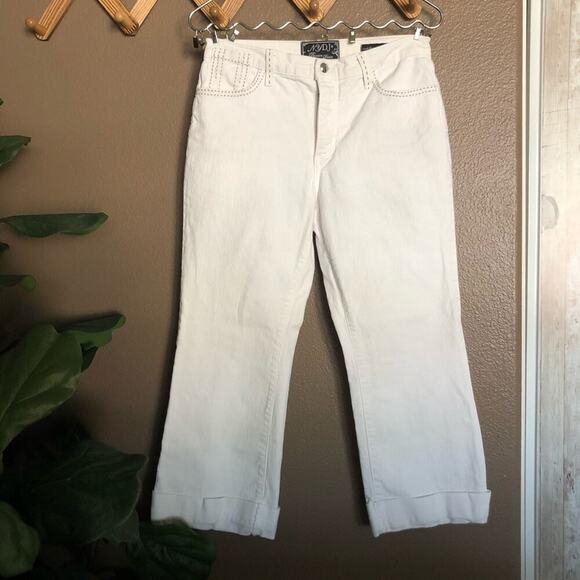 NYDJ White Jeans Size 6P - Picture 1 of 6